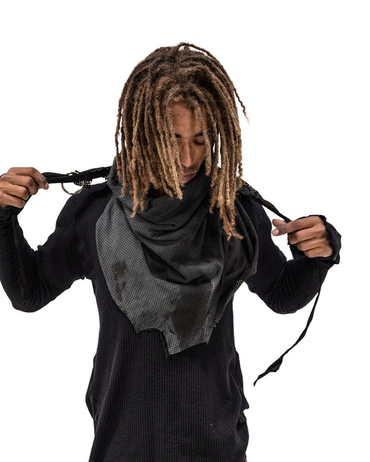 LAMB LEATHER SCARF BLACK PERFORATED