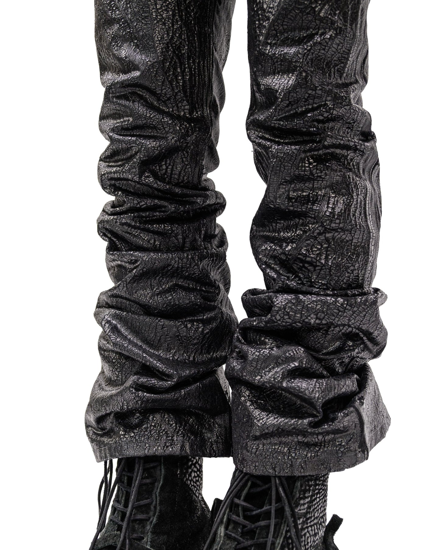 CRAQUELURE BLACK DENIM