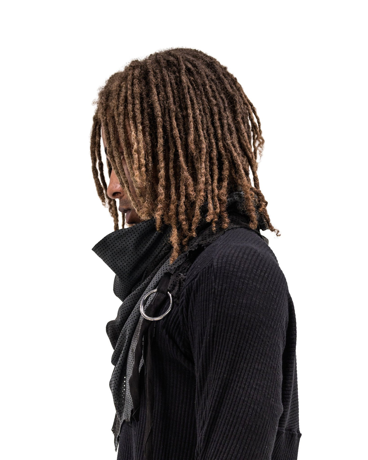 LAMB LEATHER SCARF BLACK PERFORATED
