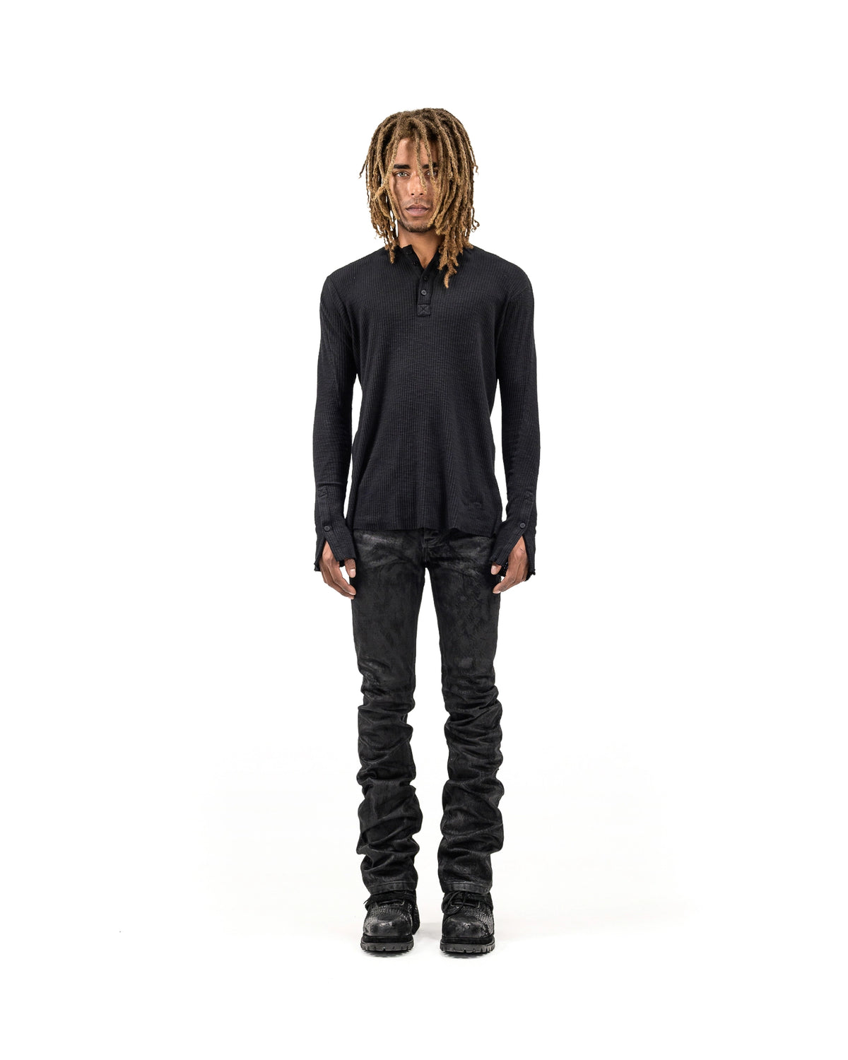 COATED BLACK DENIM