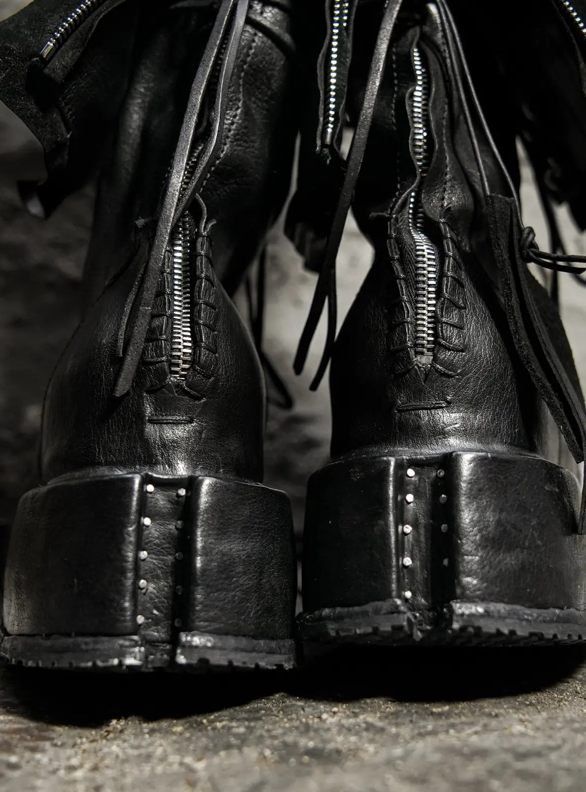 CARTILAGE LEATHER BOOTS