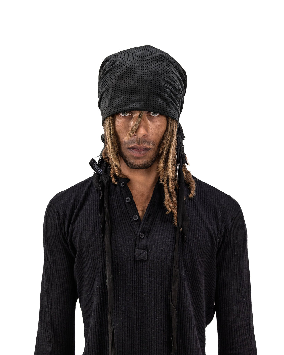 LAMB LEATHER SCARF BLACK PERFORATED