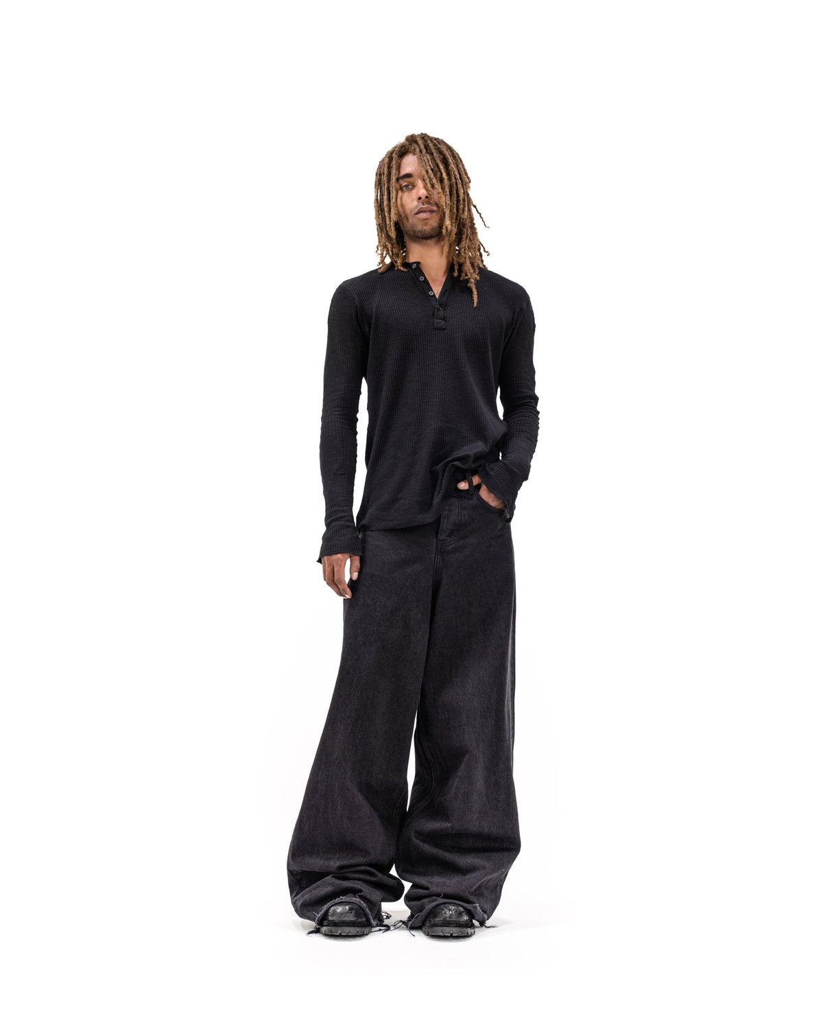 BIG BAGGY BLACK DENIM
