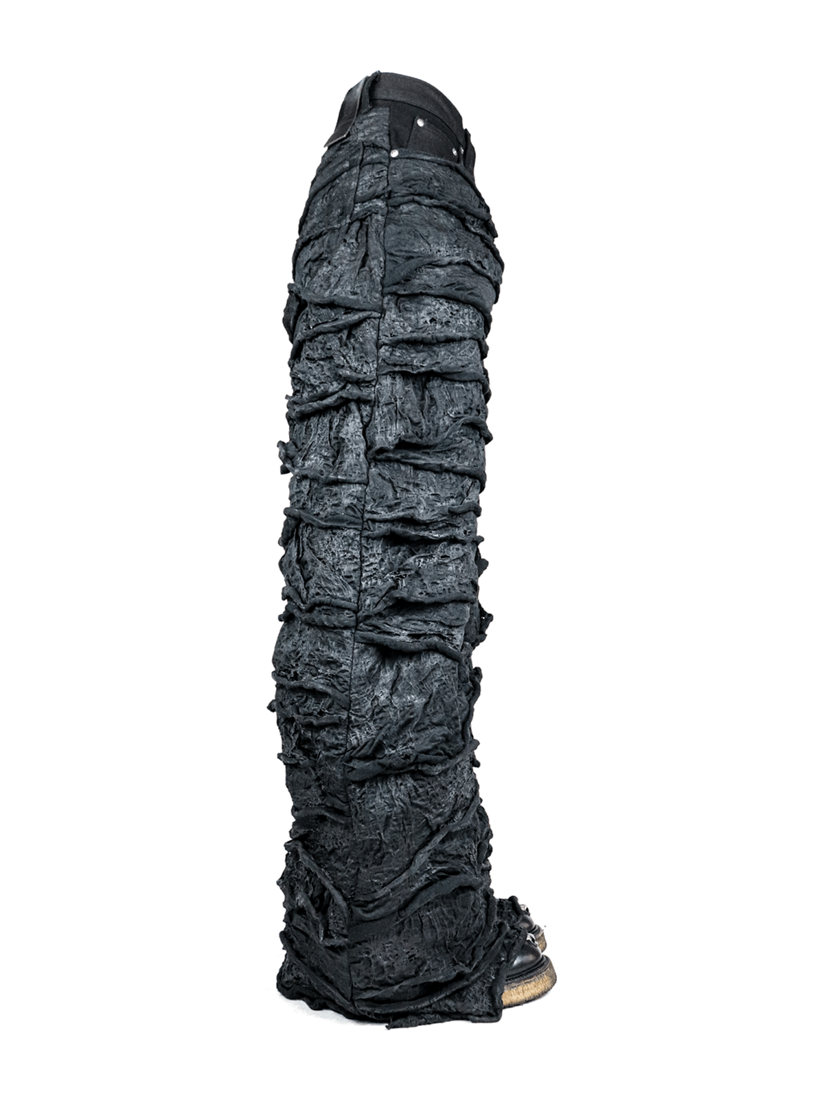DEAD LEAVES DENIM
